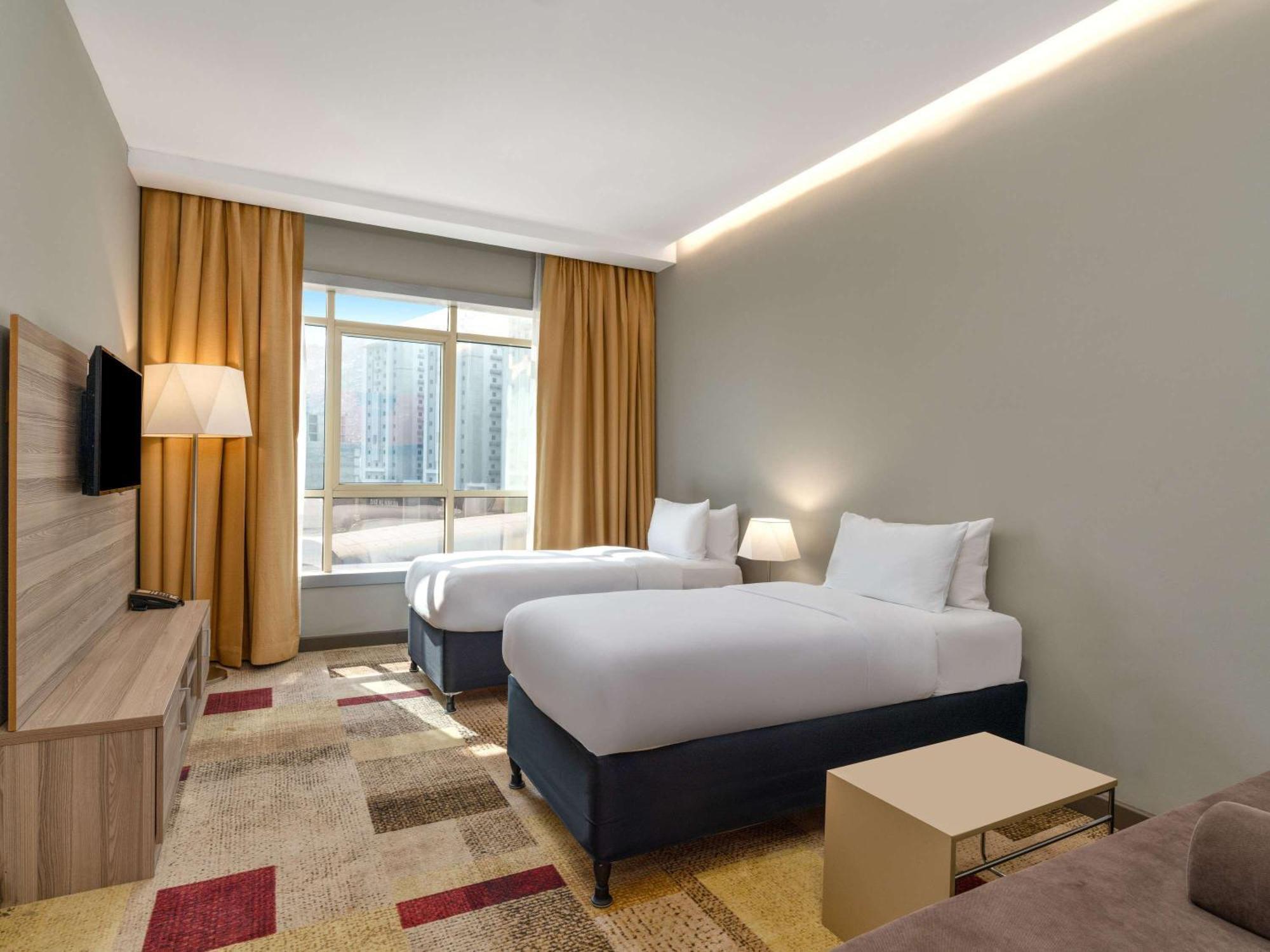 Mercure Makkah Aziziah Mecca Екстер'єр фото